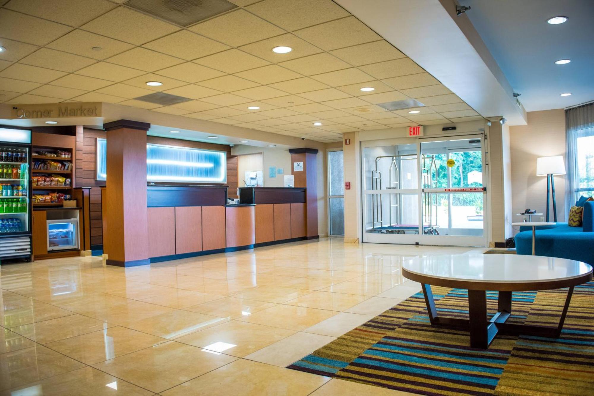 Fairfield Inn & Suites By Marriott Knoxville/East Интерьер фото